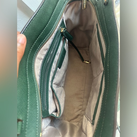 Michael Kors Selma Tote Size L - Picture 11 of 15